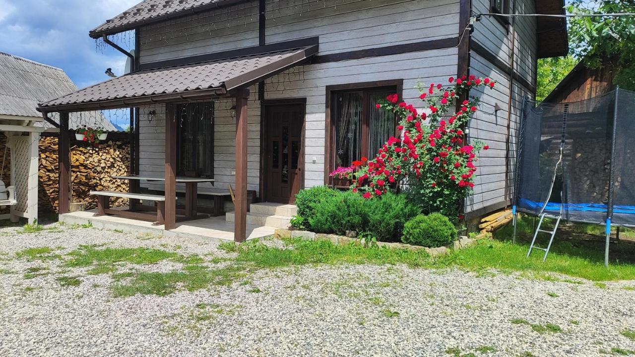 Котедж Кресаня Mykulychyn Dış mekan fotoğraf